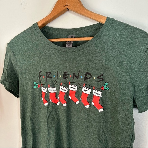 Friends TV Show Christmas Tee - Picture 2 of 6